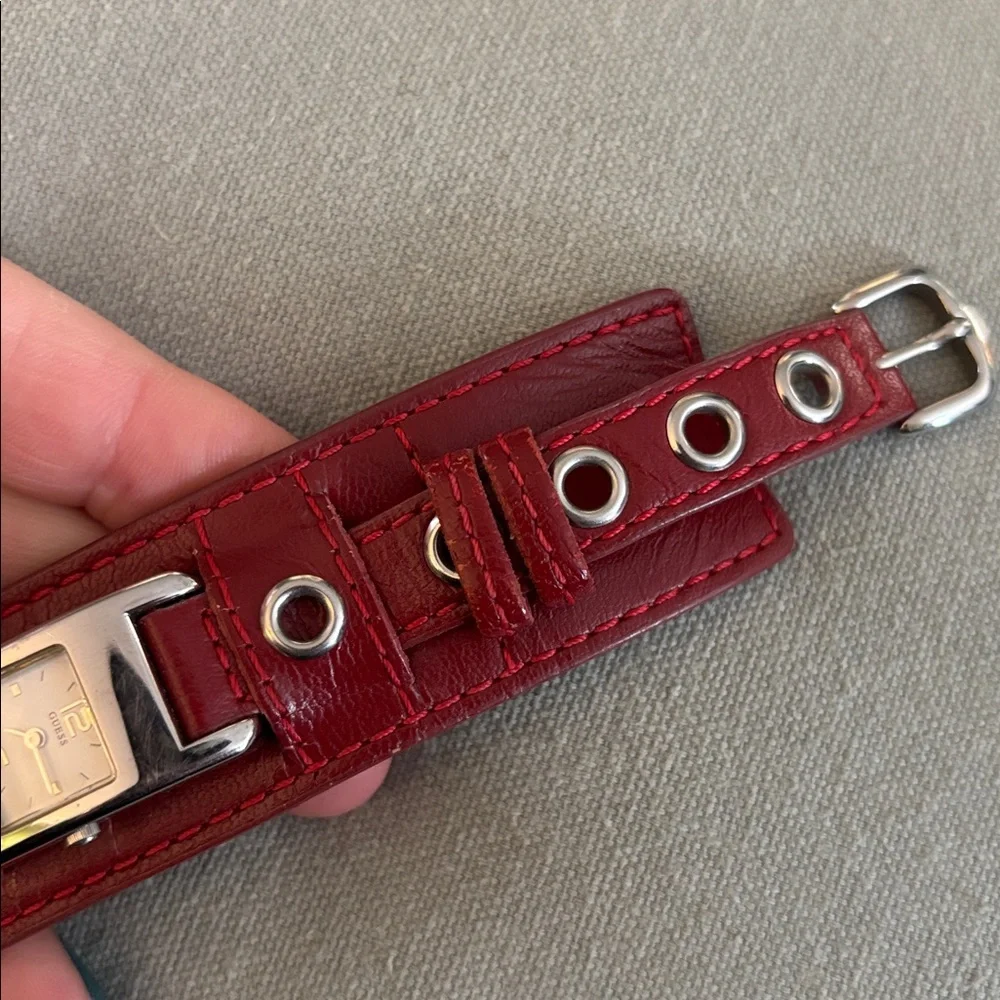 GUESS Watch - Picture 5 of 7